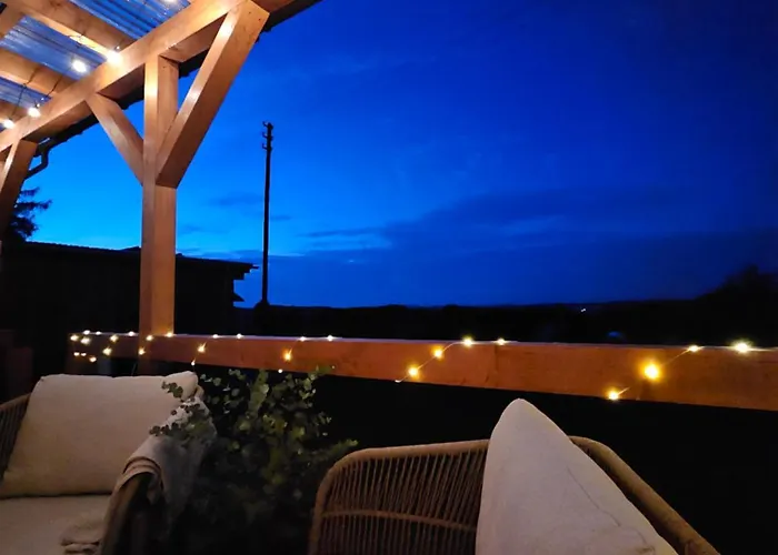 Ferienwohnung- Panoramaterrasse&ländliche Ruhe *